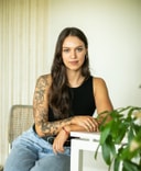 sonia-polyzos-duo-studio-portrait