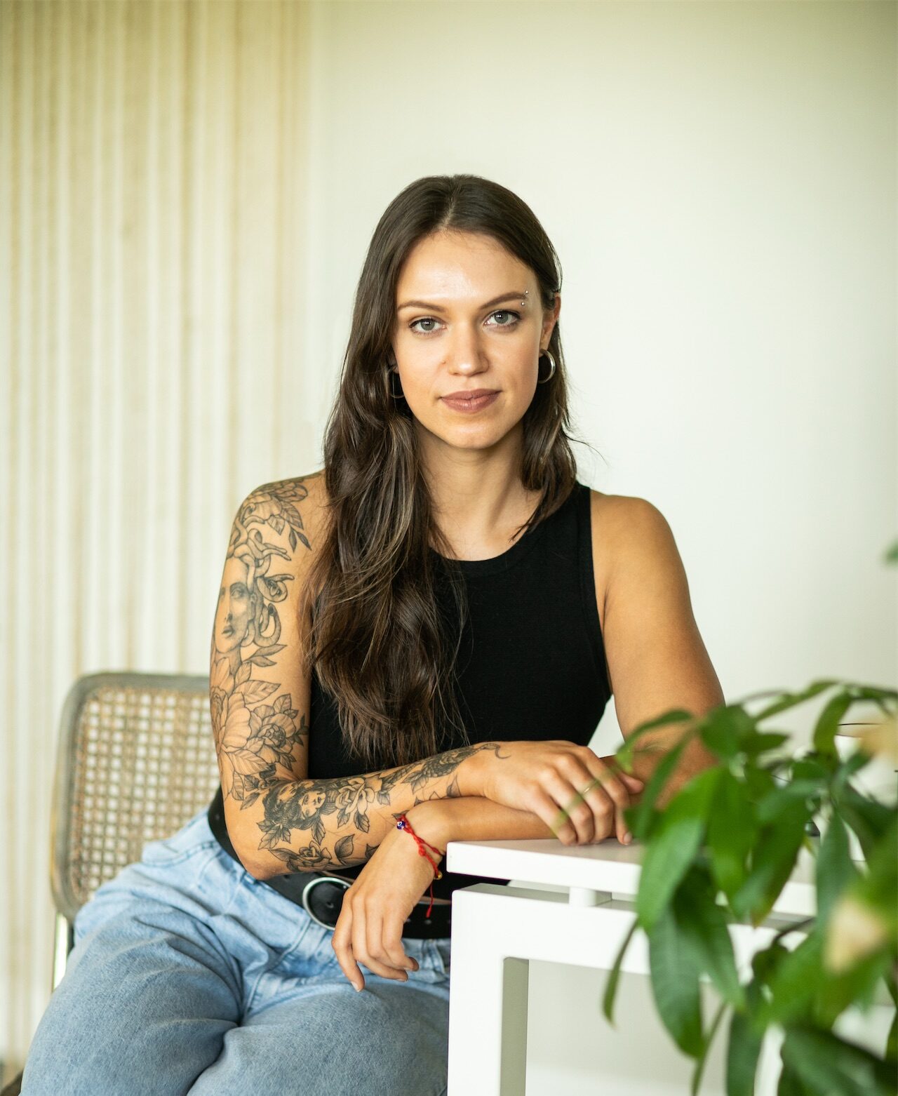 sonia-polyzos-duo-studio-portrait